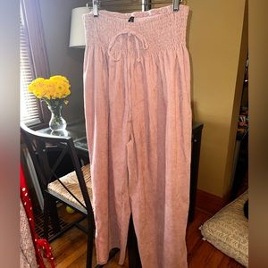 Wide Leg Blush Pant